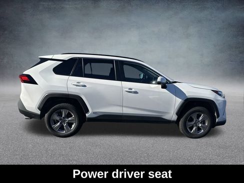 Used 2024 Toyota RAV4 XLE image 6