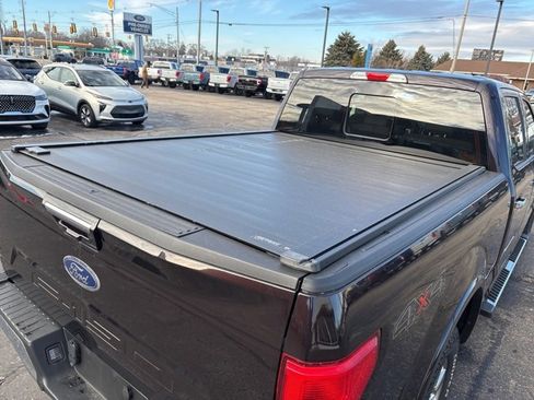 Used 2019 Ford F150 Lariat image 6