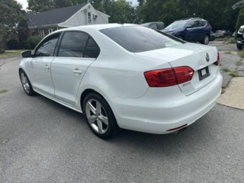 Used 2014 Volkswagen Jetta TDI FWD image 6