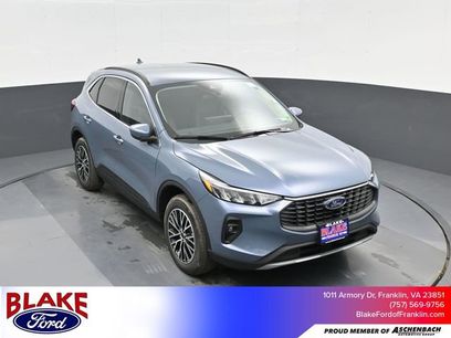New 2025 Ford Escape SE