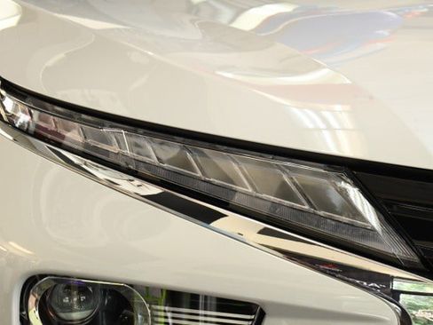 New 2026 Mitsubishi Eclipse Cross SEL AWD/4WD image 4