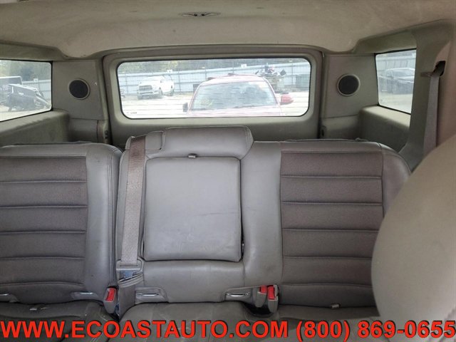 Used 2003 HUMMER H2 w/ Preferred Equipment Group AWD/4WD image 11
