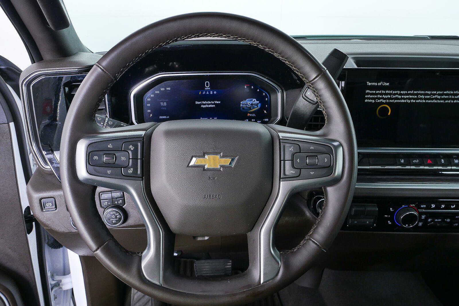 Used 2026 Chevrolet Silverado 2500 LTZ AWD/4WD image 9