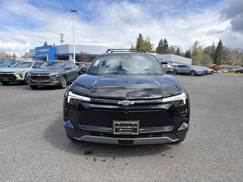 New 2026 Chevrolet Blazer EV LT w/ LPO, Blackout Package image 8