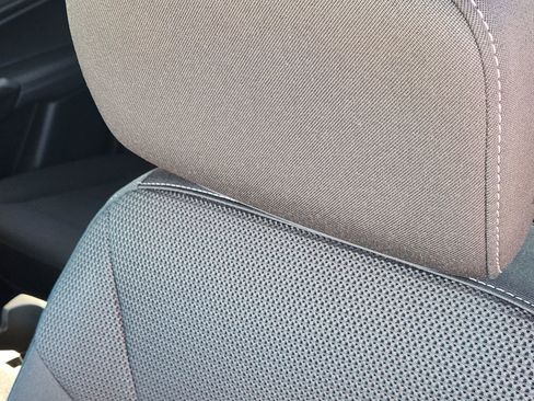 New 2026 GMC Canyon Elevation w/ Convenience Package image 17