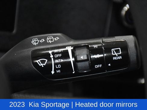 Used 2023 Kia Sportage LX image 12