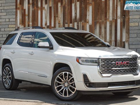 Used 2020 GMC Acadia Denali w/ Technology Package AWD/4WD image 9