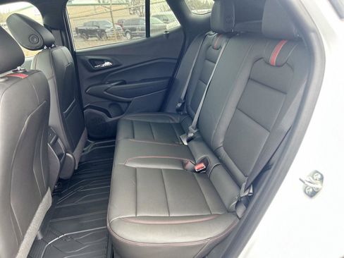 New 2026 Chevrolet Trax RS w/ Sunroof Package image 10