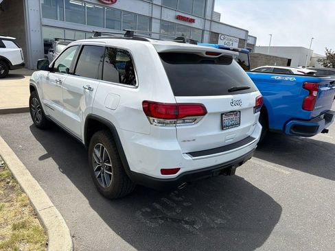 Used 2021 Jeep Grand Cherokee Limited w/ Luxury Group II AWD/4WD image 3