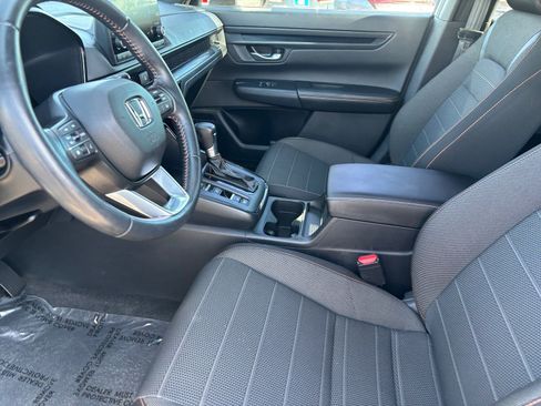 Used 2025 Honda CR-V Sport image 22