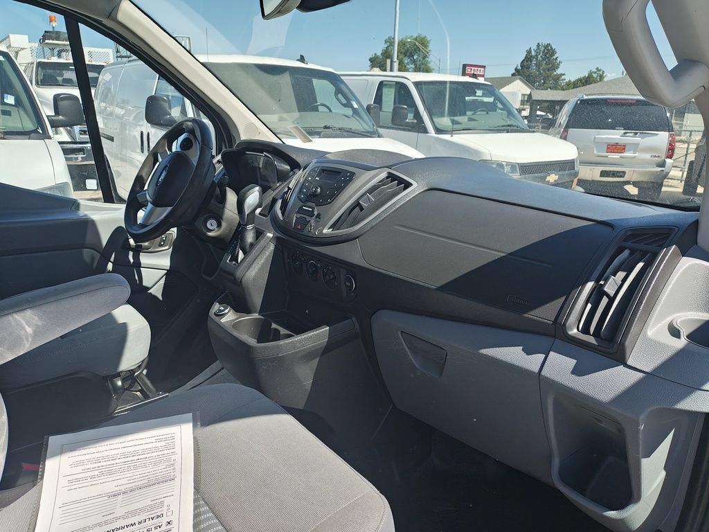 Used 2017 Ford Transit 150 130 Low Roof RWD image 7