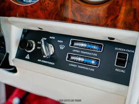 Used 1989 Rolls-Royce Silver Spirit RWD image 39