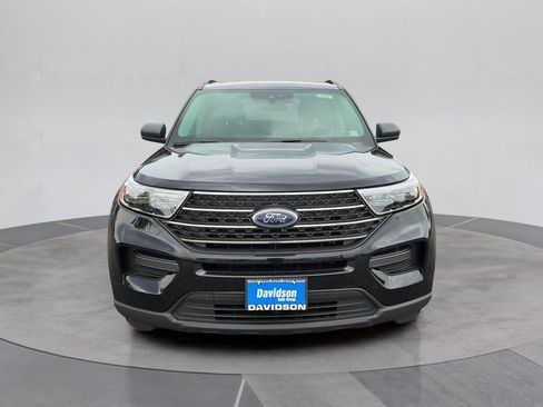 Certified 2023 Ford Explorer XLT AWD/4WD image 11