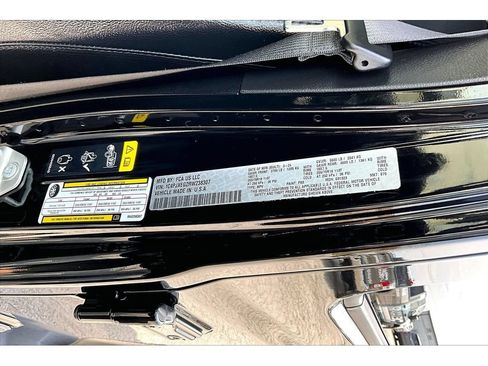 Certified 2024 Jeep Wrangler Unlimited Sahara AWD/4WD image 30