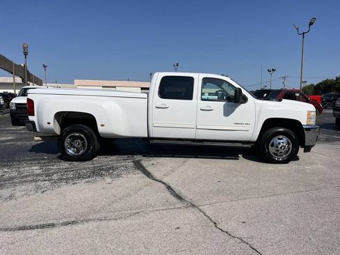 Used 2011 Chevrolet Silverado 3500 LTZ w/ LTZ Plus Package AWD/4WD image 2