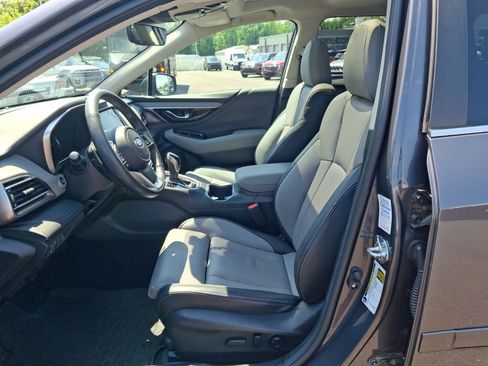 Used 2024 Subaru Outback Limited XT AWD/4WD image 17