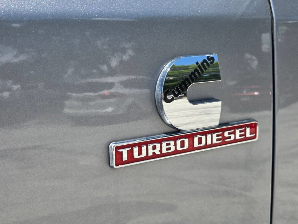 Used 2024 RAM 3500 Laramie AWD/4WD image 12