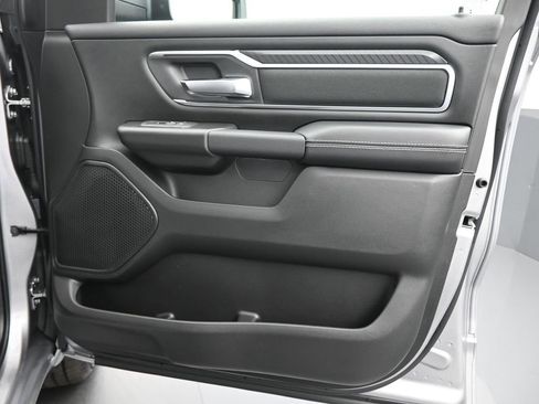 New 2026 RAM 1500 4x4 Crew Cab image 20