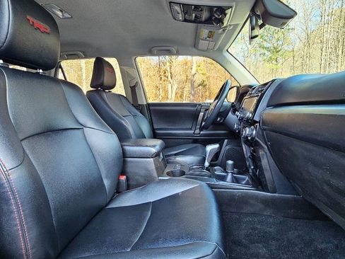 Used 2021 Toyota 4Runner TRD Off-Road Premium image 41