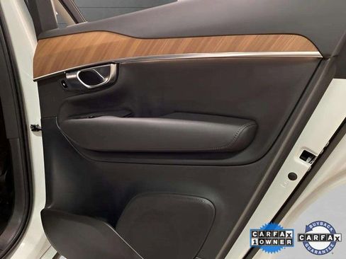 Used 2025 Volvo XC90 B6 Plus image 81