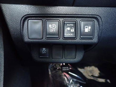 Used 2017 Nissan Leaf S w/ Charge Package FWD image 23