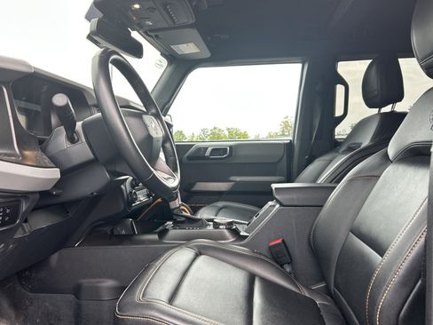Used 2023 Ford Bronco Badlands AWD/4WD image 10