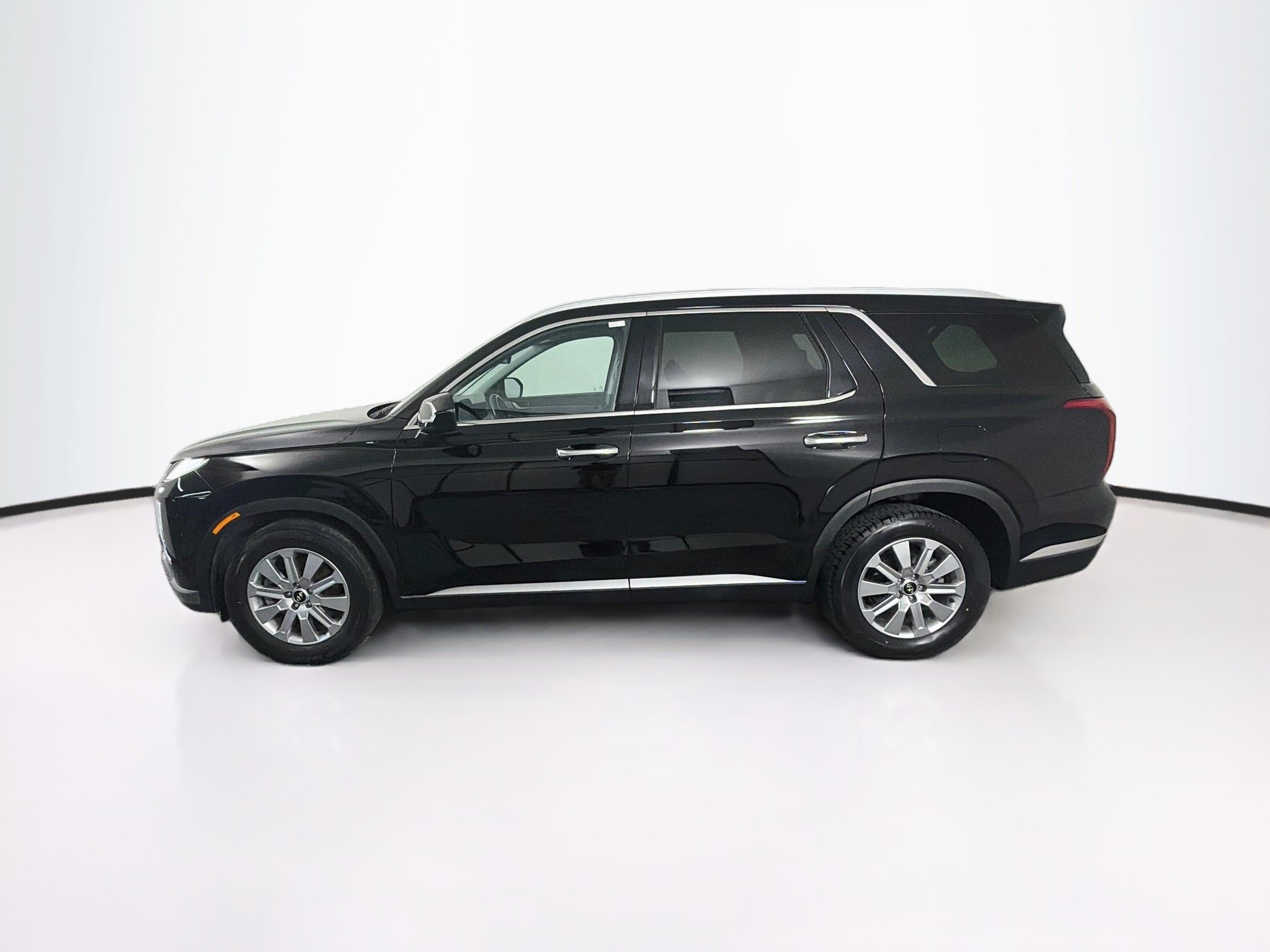 Used 2025 Hyundai Palisade SEL FWD image 4