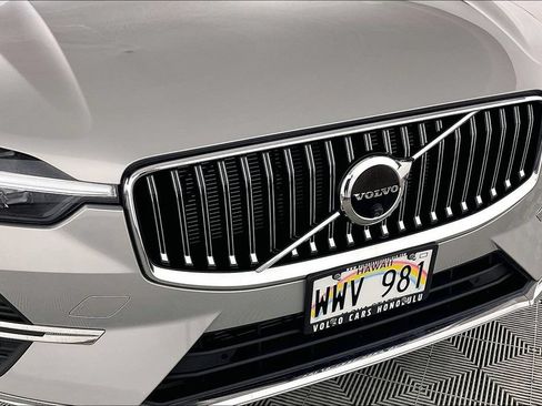 Used 2023 Volvo XC60 B5 Ultimate w/ Protection Package Premier FWD image 30