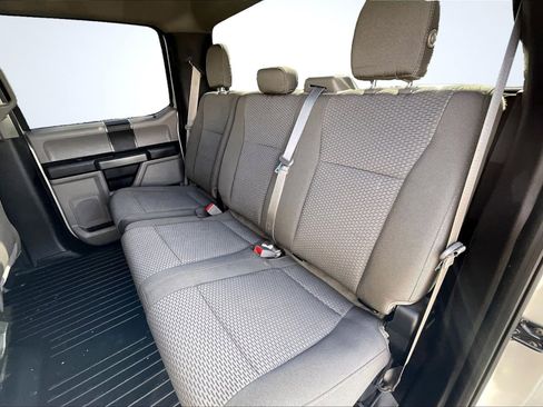 Used 2018 Ford F150 XLT image 27