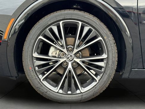 New 2026 Toyota Prius XLE image 33