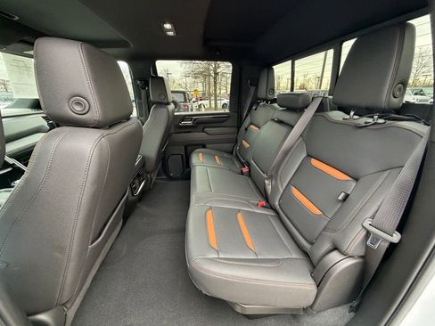 Used 2024 GMC Sierra 2500 AT4 w/ AT4 Premium Plus Package image 22