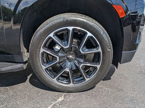 Used 2024 Chevrolet Tahoe RST w/ Luxury Package RWD image 11