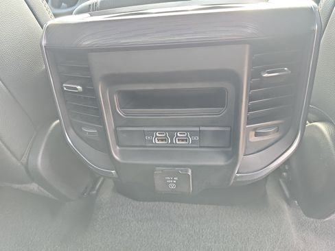 Used 2024 RAM 1500 Laramie image 13