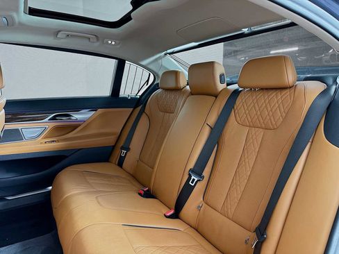 Used 2020 BMW 740i xDrive xDrive w/ Premium Package image 22