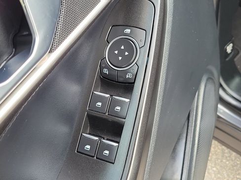 Certified 2020 Ford Explorer XLT RWD image 22