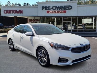 Used 2019 Kia Cadenza Technology