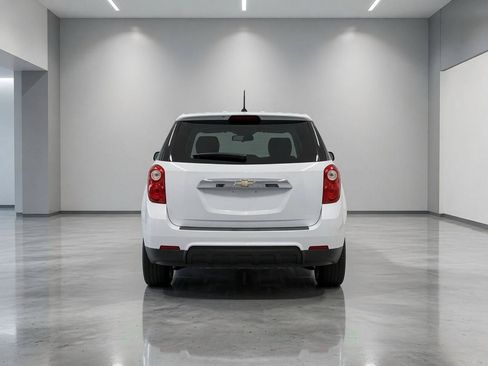 Used 2014 Chevrolet Equinox LS AWD/4WD image 4