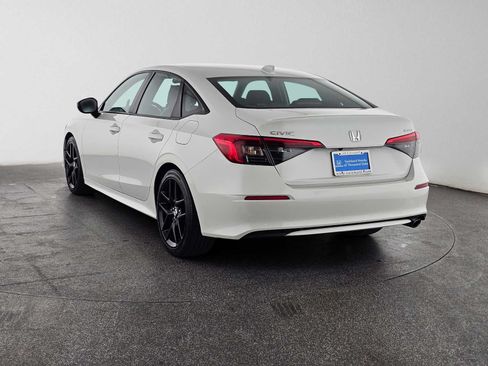 Used 2023 Honda Civic Sport image 5