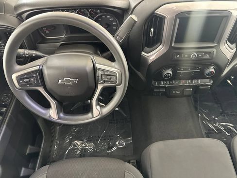 Used 2022 Chevrolet Silverado 1500 Custom Trail Boss w/ Safety Confidence Package AWD/4WD image 25