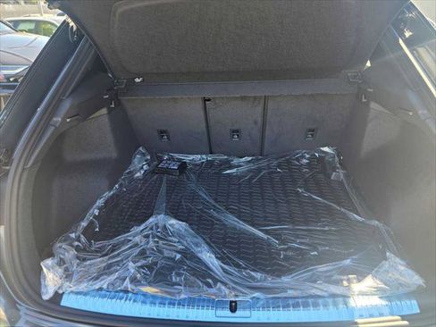 New 2025 Audi Q3 2.0T Premium Plus image 17