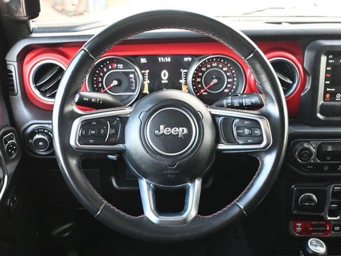 Used 2019 Jeep Wrangler Unlimited Rubicon AWD/4WD image 16