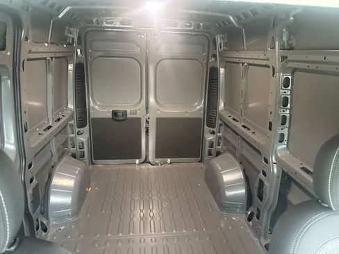 New 2026 RAM ProMaster 1500 w/ Convenience Group FWD image 20
