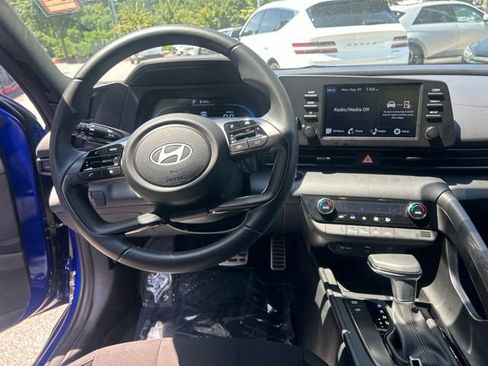 Certified 2026 Hyundai Elantra Sport FWD image 9