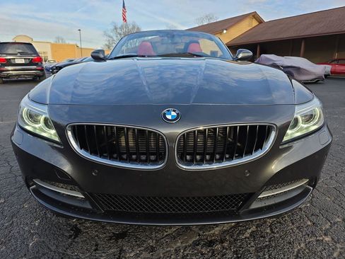 Used 2015 BMW Z4 sDrive28i image 12