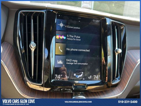 Certified 2019 Volvo XC60 T6 Momentum w/ Advanced Package image 26