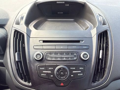 Used 2017 Ford C-MAX Energi SE image 18