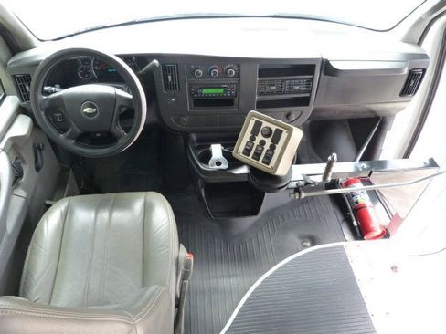 Used 2008 Chevrolet Express 3500 w/ School Bus Package image 31