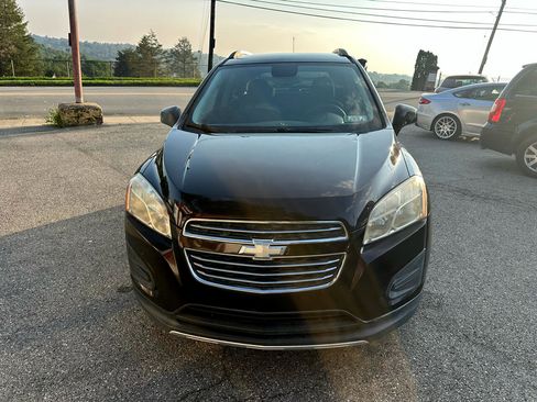Used 2015 Chevrolet Trax LT w/ LPO, Cargo Package image 2