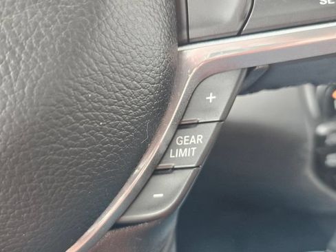 Used 2023 RAM 1500 Laramie AWD/4WD image 39