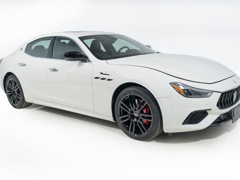 Used 2024 Maserati Ghibli Modena Ultima Q4 image 11